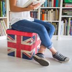 Relaxdays Faltbarer Sitzhocker 38 cm stabiler Sitzwürfel mit trendigen Motiven als praktische Fußablage als Sitzwürfel mit bedrucktem Kunstleder als Aufbewahrungsbox mit Stauraum und Deckel, UK