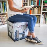 Relaxdays Faltbarer Sitzhocker 38 cm stabiler Sitzwürfel mit trendigen Motiven als praktische Fußablage als Sitzwürfel mit bedrucktem Kunstleder als Aufbewahrungsbox mit Stauraum und Deckel, London