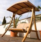 ASS Design Hollywoodschaukel RIO aus Holz Lärche mit Dach von
